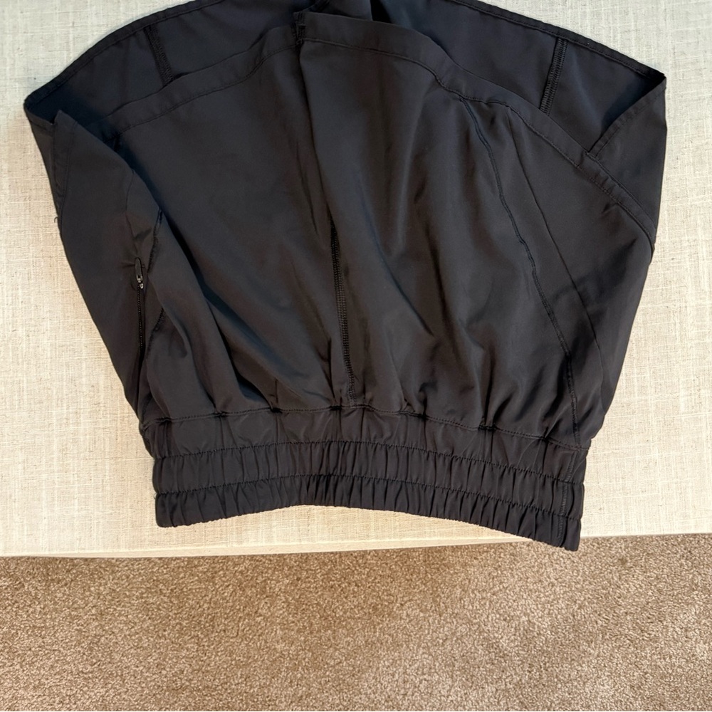 Track That High-Rise Lined Short 5" size 4 great condition - Picture 8 of 8
